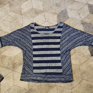 Chic Navy and Gray Striped Top
